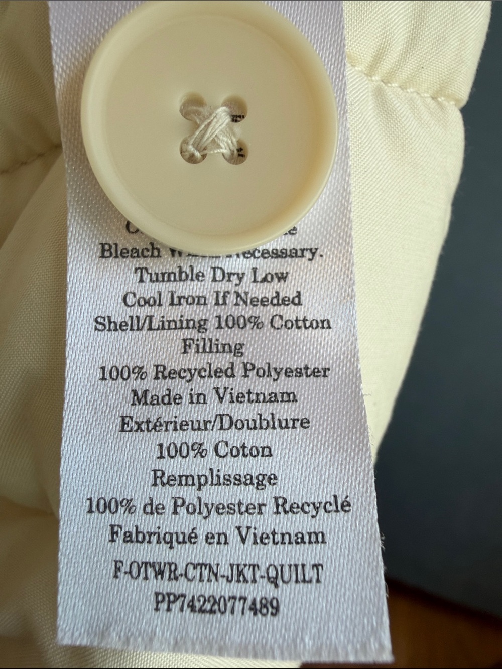 Everlane Quilted Cream Women's Coat - Classic Lightweight Jacket Size S - Picture 9 of 9